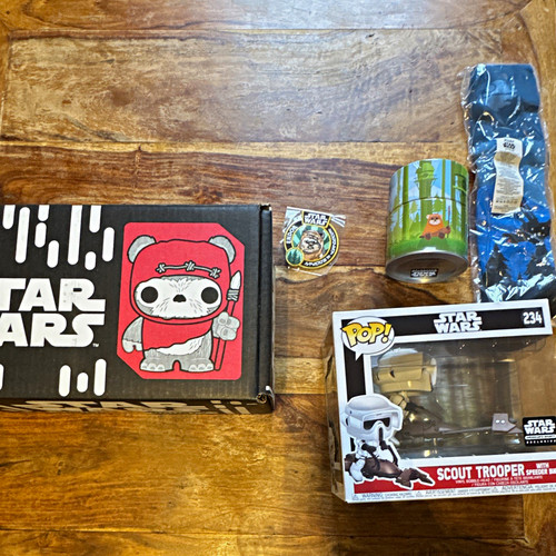 Star wars smuggler - star,